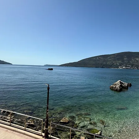 Skver Studio Apartments Herceg Novi Exterior photo
