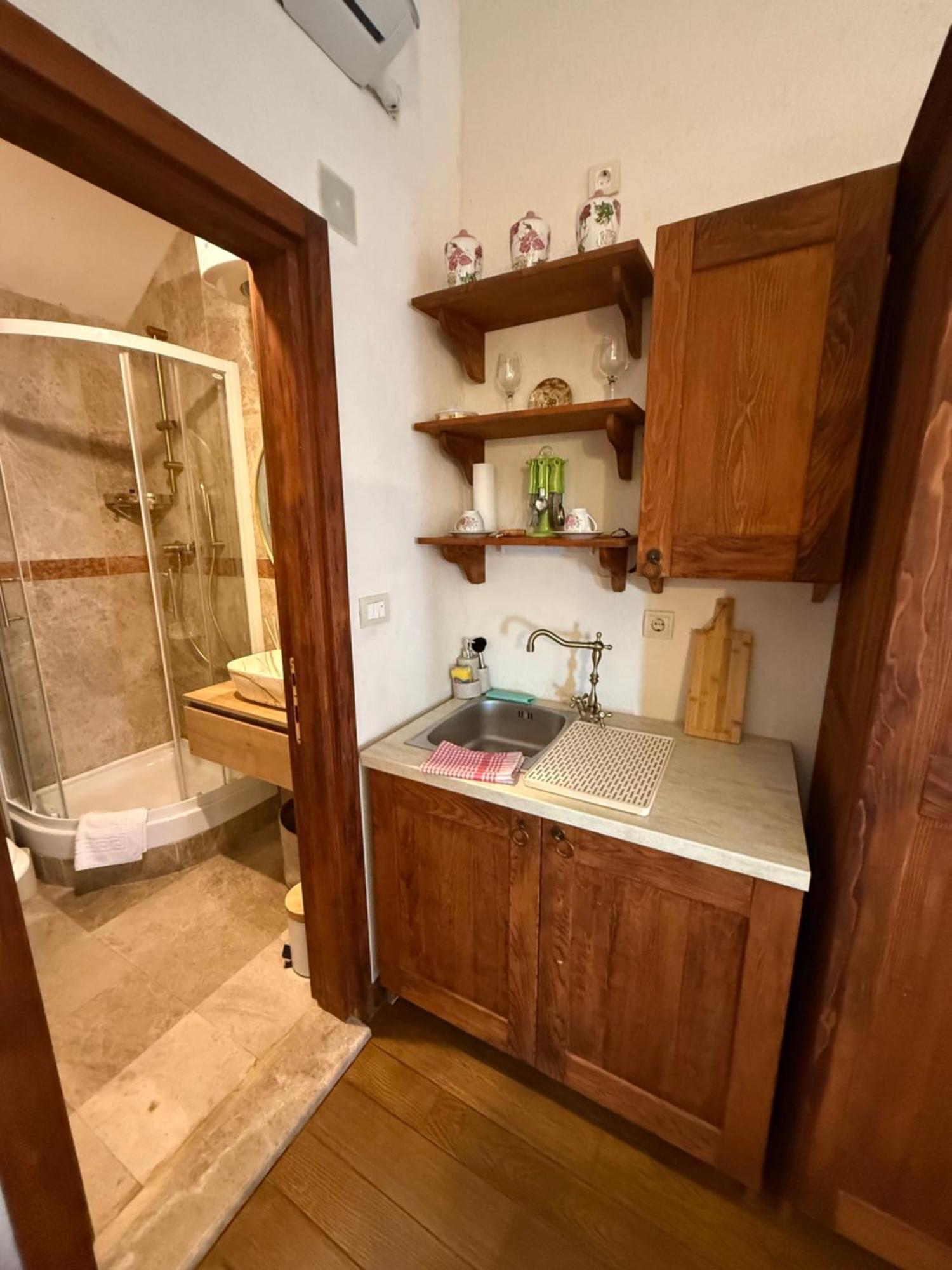 Skver Apartman *